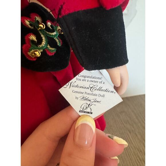 1998 Victorian Collection Genuine Porcelain Doll by Melissa Jane The Brass Key - Picture 7 of 8